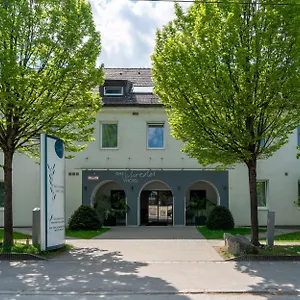 Siddiqi Hotel